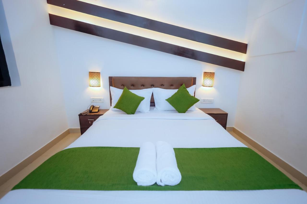 Sunkissed Premium, Goa By Wsi, Calangute Beach Kültér fotó