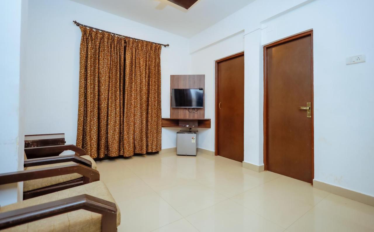 Sunkissed Premium, Goa By Wsi, Calangute Beach Kültér fotó